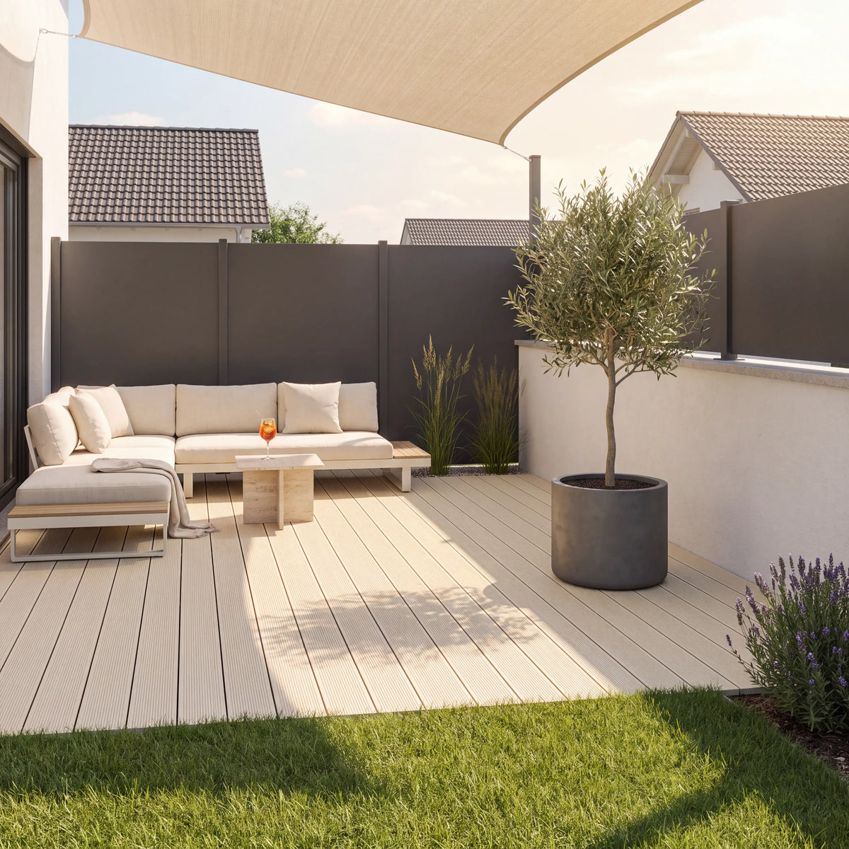 WPC Terrassendiele Massiv ECO Champagner
