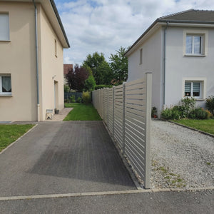 Aluminium Sichtschutzzaun MARIO Breit Seidengrau
